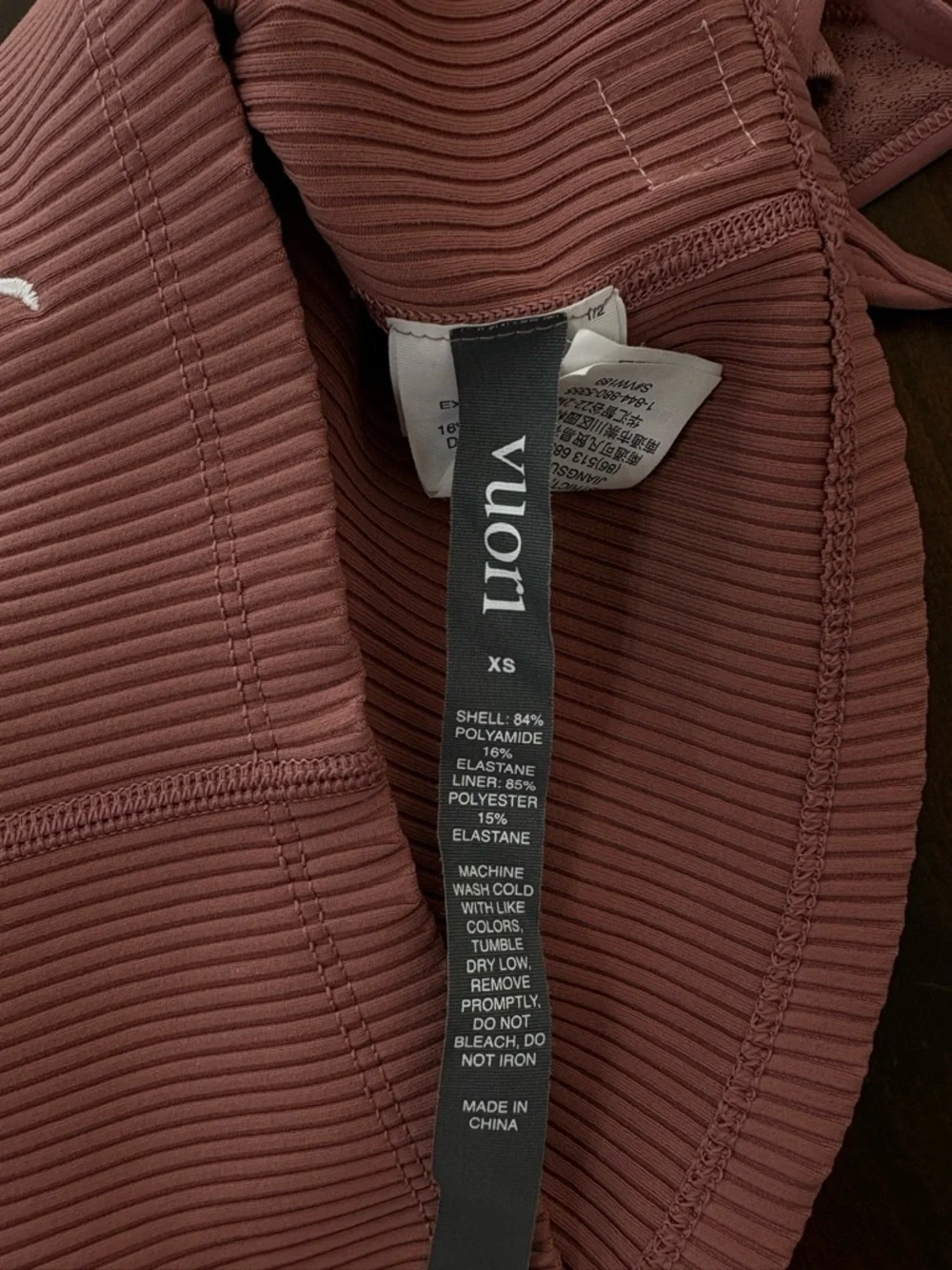 Vuori Rib Crop Tank Strappy Back Mulberry Dusty Rose Women’s Size XS - Picture 6 of 7